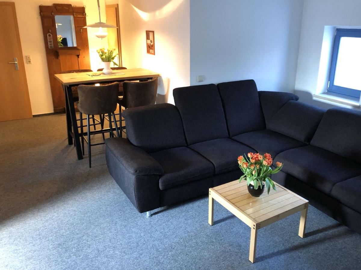Hotel Kreuzbergbaude Beim Berzdorfer See Mit Wohlfuehl Sauna Markersdorf Esterno foto
