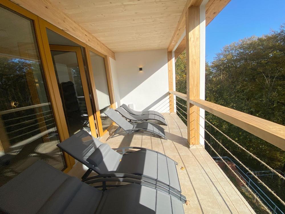 Hotel Kreuzbergbaude Beim Berzdorfer See Mit Wohlfuehl Sauna Markersdorf Esterno foto